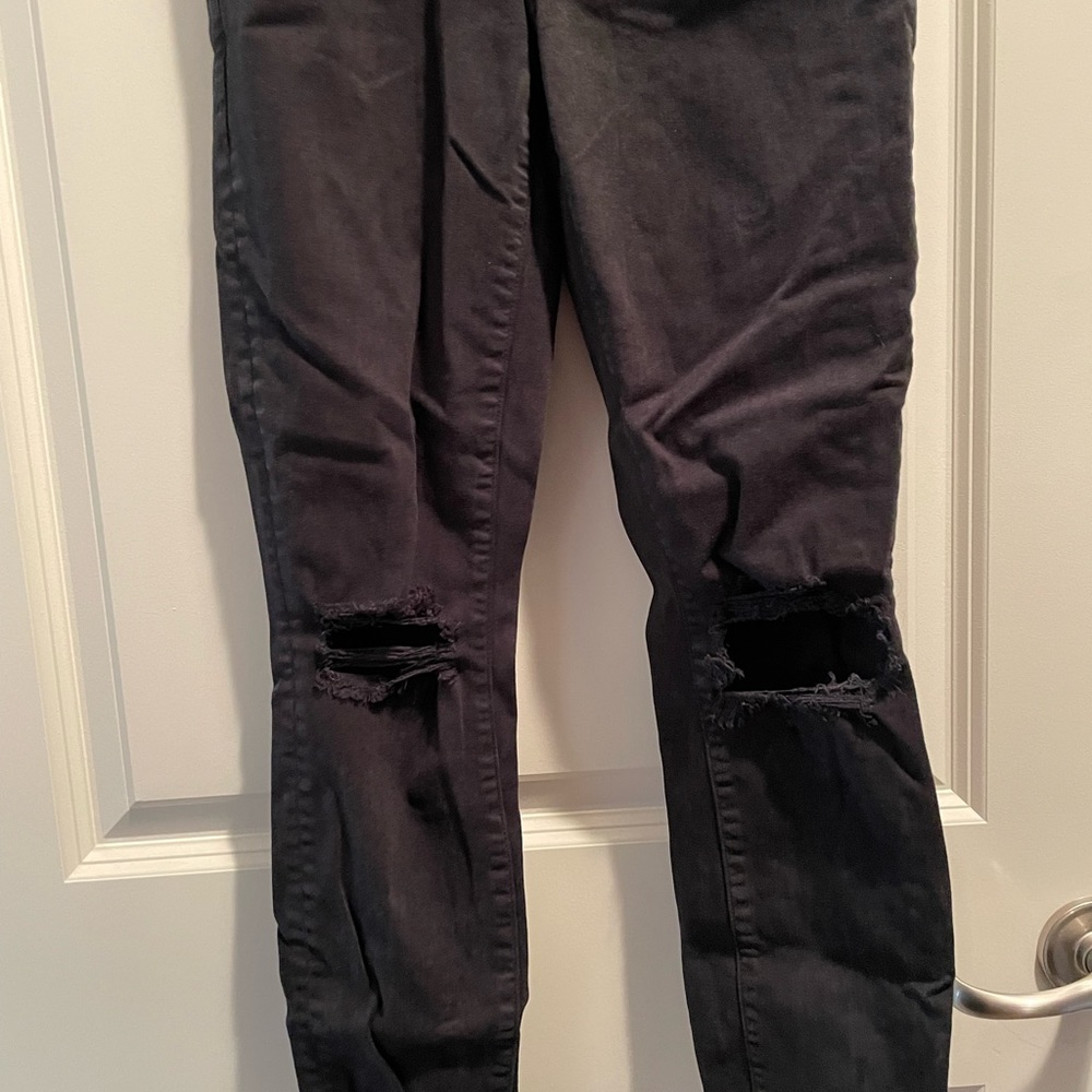 American Eagle Jeans.  Size 6.